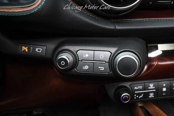 2023 Ferrari 812 GTS, 16/20