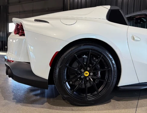 2023 Ferrari 812 GTS, 7/20