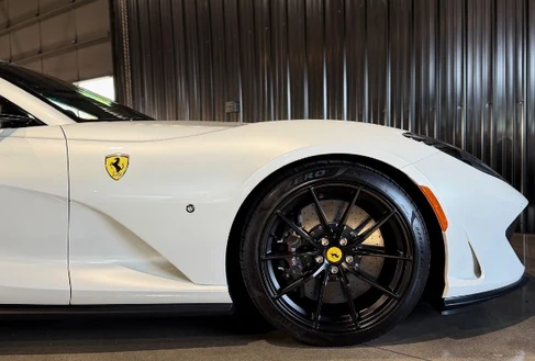 2023 Ferrari 812 GTS, 8/20