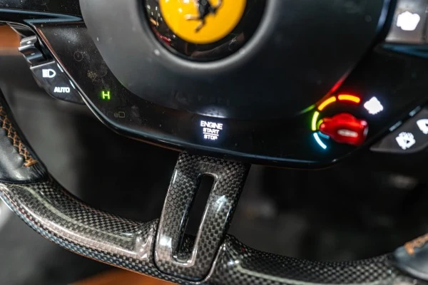 2021 Ferrari SF90 Stradale, 12/20