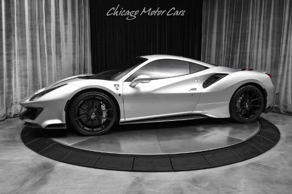2020 Ferrari 488 Pista, 2/20