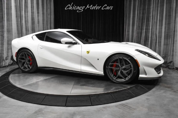 2020 Ferrari 812 Superfast, 6/20