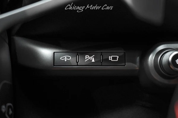 2020 Ferrari 812 Superfast, 16/20