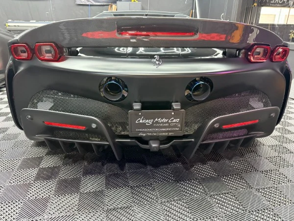 2025 Ferrari SF90 Spider, 4/5