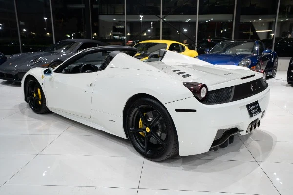 2013 Ferrari 458 Spider, 2/20