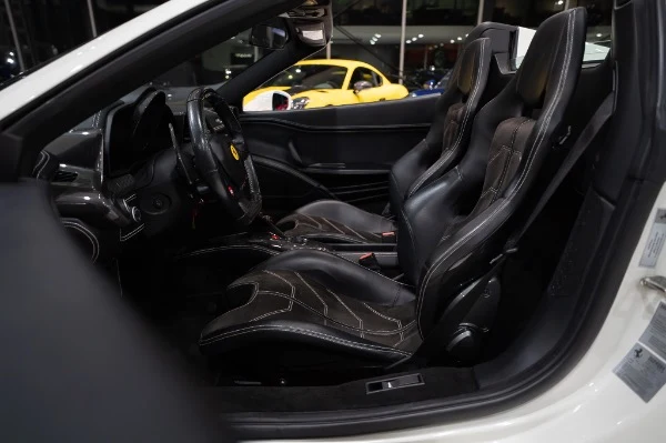 2013 Ferrari 458 Spider, 12/20