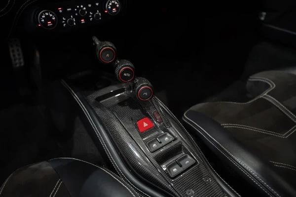 2013 Ferrari 458 Spider, 20/20