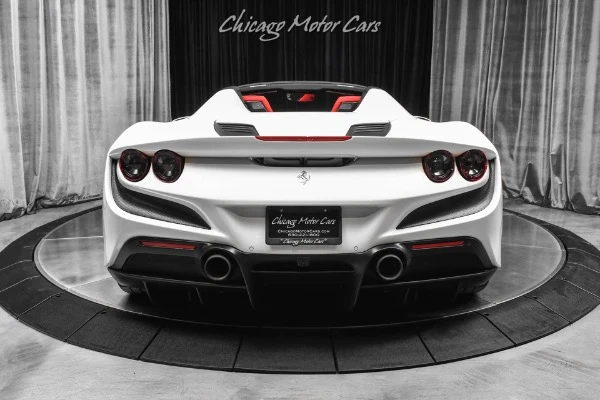 2023 Ferrari F8 Spider, 4/20