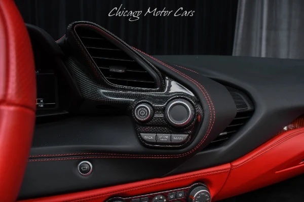2016 Ferrari 488 Spider, 13/20