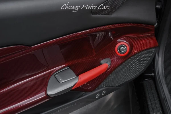 2016 Ferrari 488 Spider, 19/20