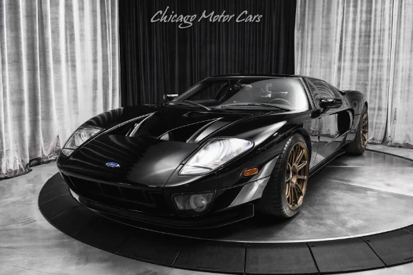 Ford GT (1st Generation) photographed at Chicago Motor Cars