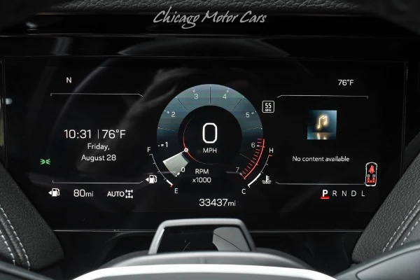 2025 GMC Yukon Denali, 13/20