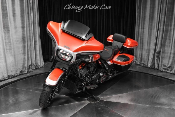 2024 Harley-Davidson CVO Street Glide FLHXSE, 2/20