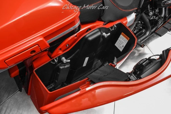 2024 Harley-Davidson CVO Street Glide FLHXSE, 19/20