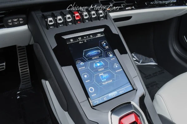 2024 Lamborghini Huracán EVO Spyder, 13/20