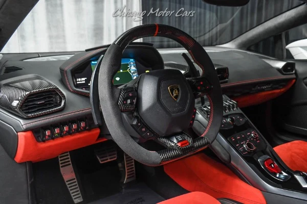 2016 Lamborghini Huracán LP 580-2 Liberty Walk, 8/20