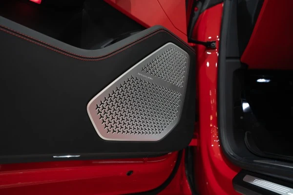 2022 Lamborghini Urus, 7/20