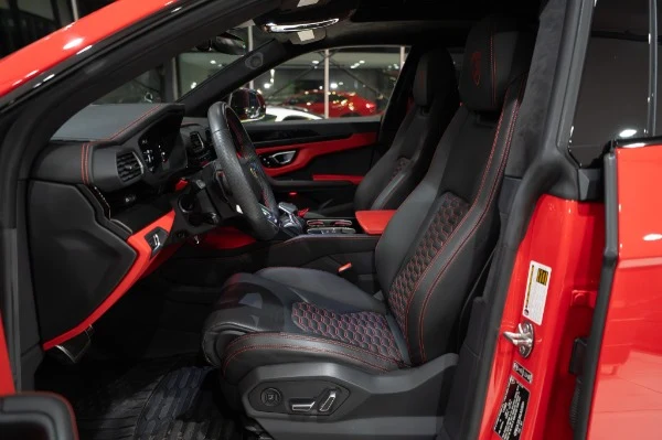 2022 Lamborghini Urus, 10/20