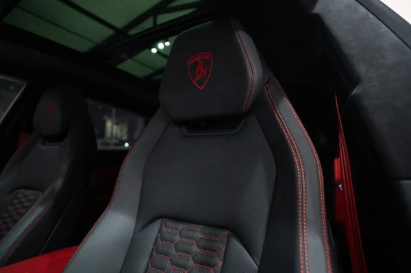 2022 Lamborghini Urus, 13/20