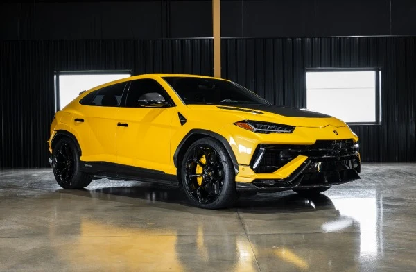 2024 Lamborghini Urus Performante, 2/20