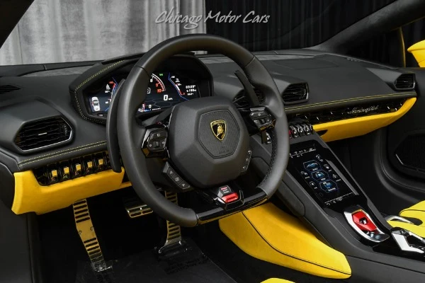2024 Lamborghini Huracán EVO Spyder, 8/20