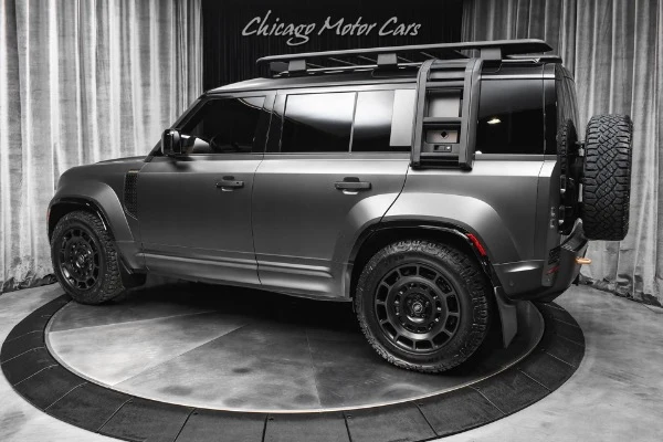 2025 Land Rover Defender 110 OCTA, 3/20