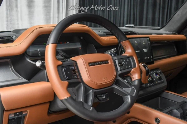 2025 Land Rover Defender 110 OCTA, 9/20