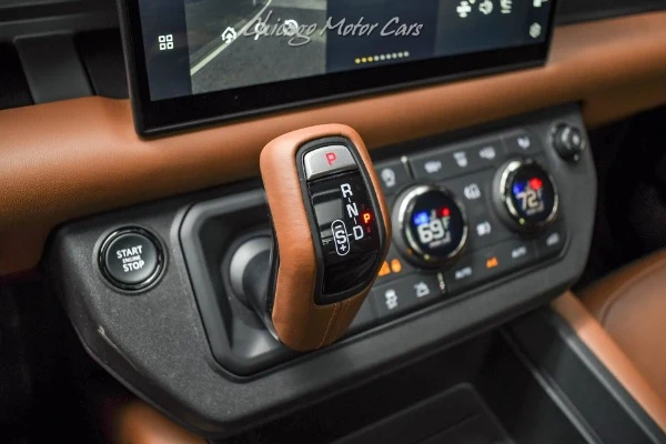 2025 Land Rover Defender 110 OCTA, 19/20