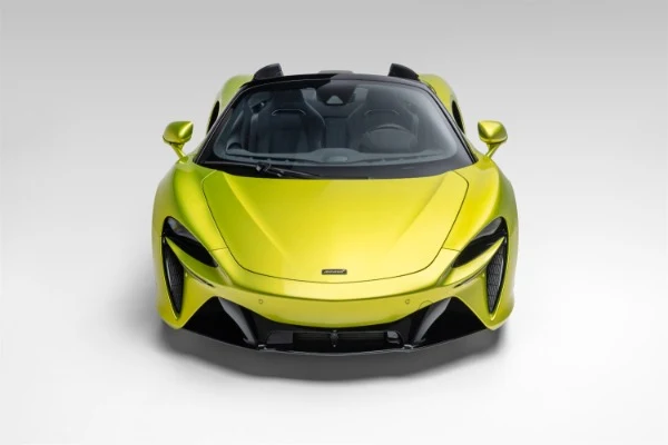 2025 McLaren Artura Spider, 16/20