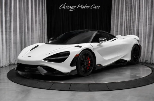 McLaren 765LT photographed at Chicago Motor Cars