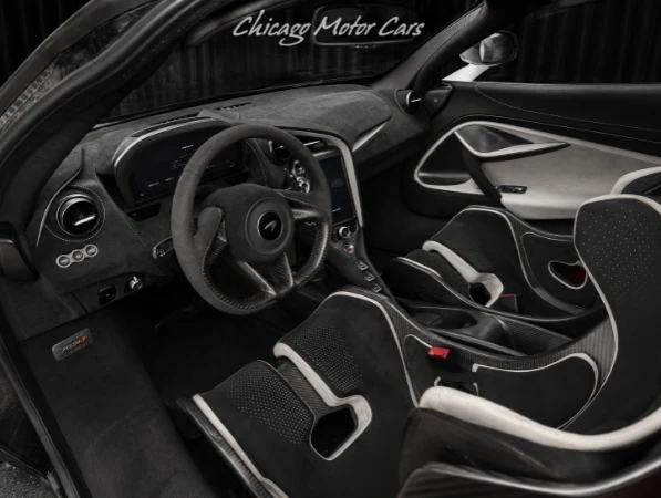 2021 McLaren 765LT, 7/8