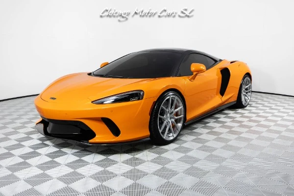 McLaren GT photographed at Chicago Motor Cars