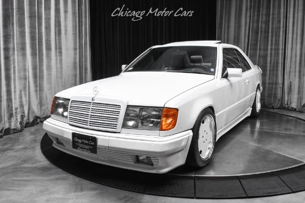 Mercedes-Benz 300 CE AMG (W124) photographed at Chicago Motor Cars