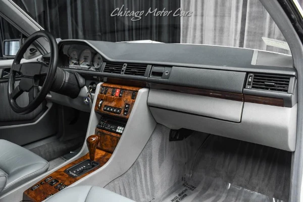 1990 Mercedes-Benz 300 CE AMG (W124), 20/20