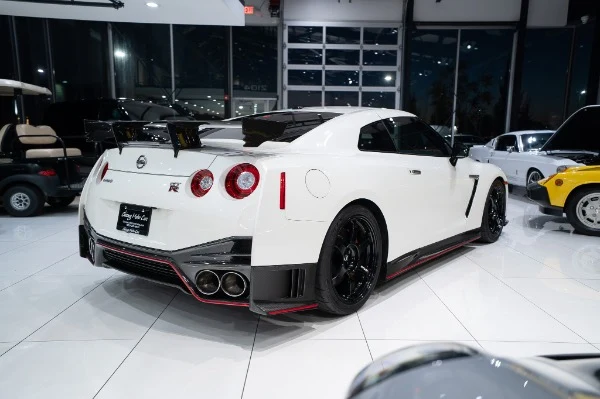 2016 Nissan GT-R Nismo (R35), 4/20