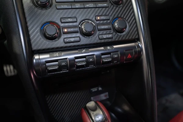 2016 Nissan GT-R Nismo (R35), 20/20