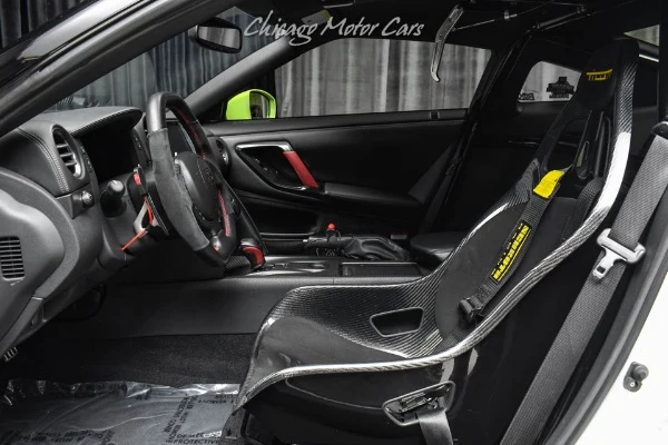 2013 Nissan GT-R (R35), 17/20