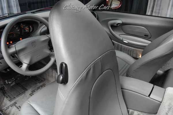 1999 Porsche 911 Carrera (996.1), 19/20