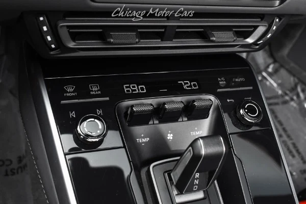 2021 Porsche 911 Turbo S Cabriolet (992.1), 19/20