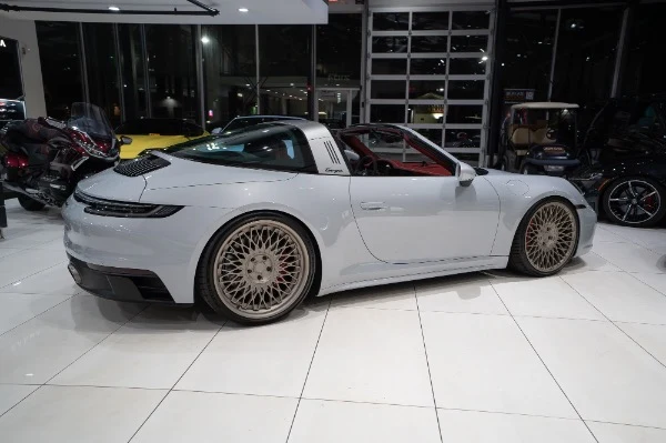 2024 Porsche 911 Targa 4 GTS (992.1), 7/20