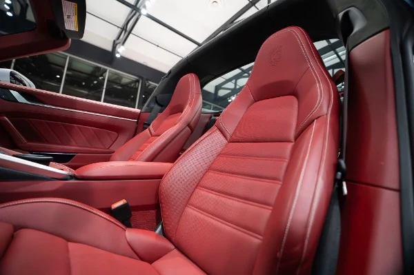 2024 Porsche 911 Targa 4 GTS (992.1), 18/20