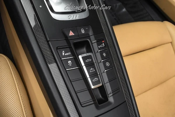 2019 Porsche 911 Turbo S Cabriolet (991.2), 19/20