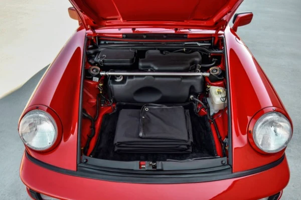 1990 Porsche 911 Carrera RS Inspired Projekt (964), 3/20