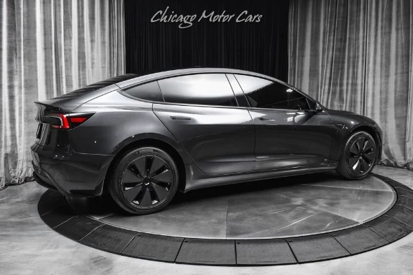 2025 Tesla Model 3 Long Range RWD, 5/17