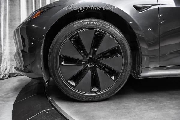 2025 Tesla Model 3 Long Range RWD, 8/17
