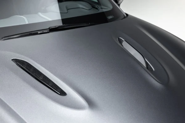 2022 Aston Martin DBX V8, 19/30