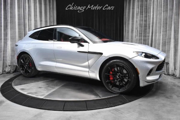2022 Aston Martin DBX V8, 6/30