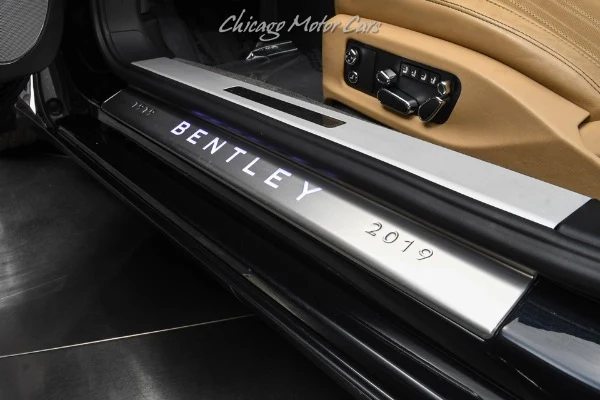 2020 Bentley Continental GTC V8, 29/30