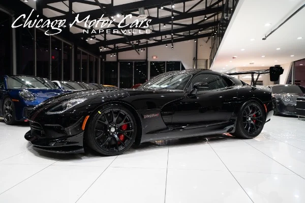 2017 Dodge Viper GTC ACR Voodoo II Edition photographed at Chicago Motor Cars