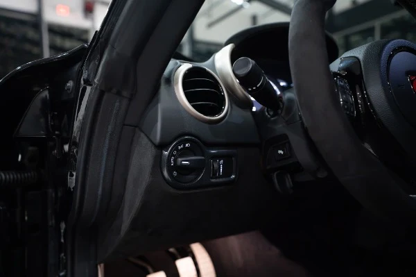 2017 Dodge Viper GTC ACR Voodoo II Edition, 8/30